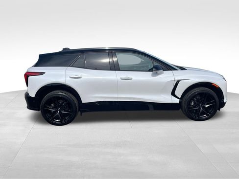 New 2025 Chevrolet Blazer EV RS w/ Super Cruise Package AWD/4WD image 6