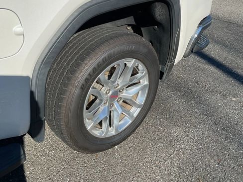 Used 2019 GMC Sierra 1500 SLT w/ SLT Premium Plus Package image 10