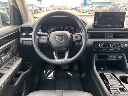 Used 2023 Honda Pilot EX-L image 13