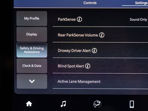 New 2026 Jeep Compass Trailhawk AWD/4WD image 19
