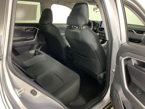 Used 2024 Toyota RAV4 LE AWD/4WD image 35