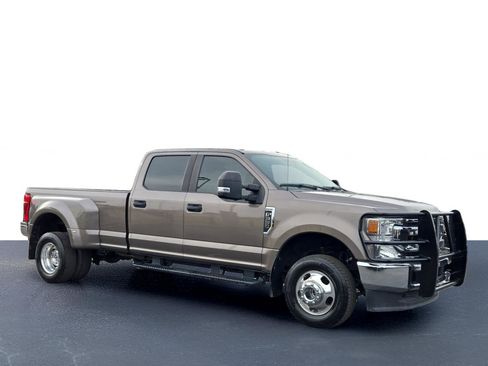 Used 2022 Ford F350 XL w/ STX Appearance Package image 6