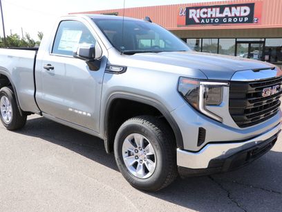 New 2025 GMC Sierra 1500 Pro w/ Pro Value Package