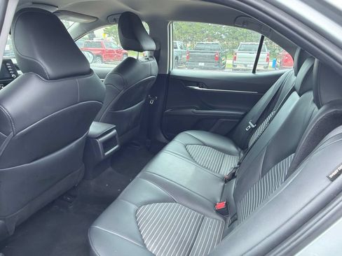 Used 2024 Toyota Camry SE FWD image 6