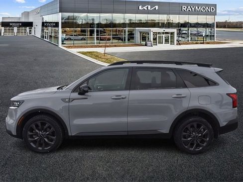 Used 2022 Kia Sorento SX Prestige w/ Rust Color Package image 6