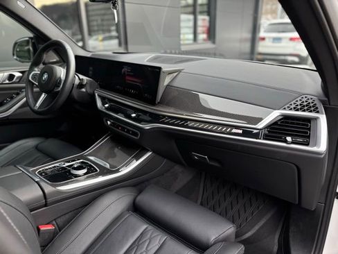 Used 2025 BMW X5 M60i w/ Executive Package image 53