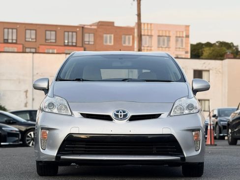 Used 2013 Toyota Prius Two FWD image 5