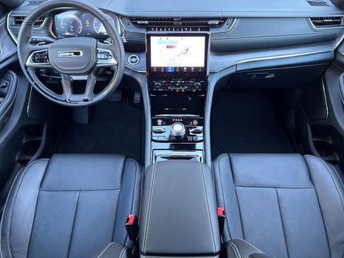 New 2025 Jeep Grand Cherokee Overland w/ Adv Protech Group III AWD/4WD image 13