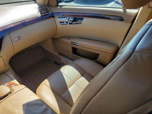 Used 2008 Mercedes-Benz S 550 S 550 image 4