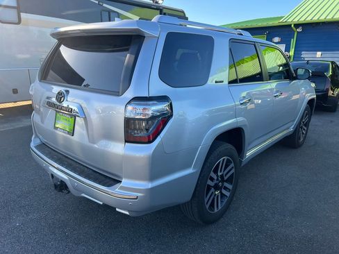 Used 2020 Toyota 4Runner Limited image 3
