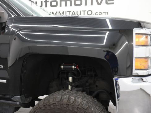 Used 2018 Chevrolet Silverado 2500 LTZ w/ Duramax Plus Package image 22