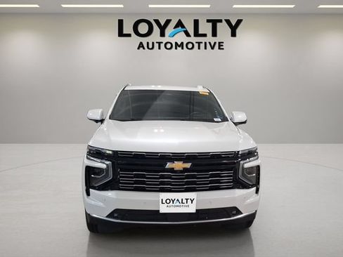 Used 2025 Chevrolet Tahoe High Country AWD/4WD image 8