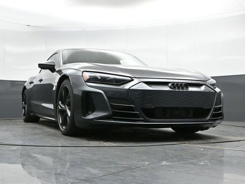 Used 2023 Audi e-tron GT Premium Plus AWD/4WD image 46