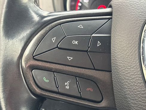 Used 2023 Dodge Charger SXT image 17