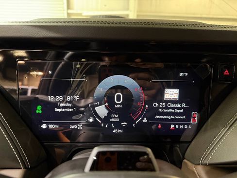 Used 2026 GMC Yukon XL Denali Ultimate AWD/4WD image 12