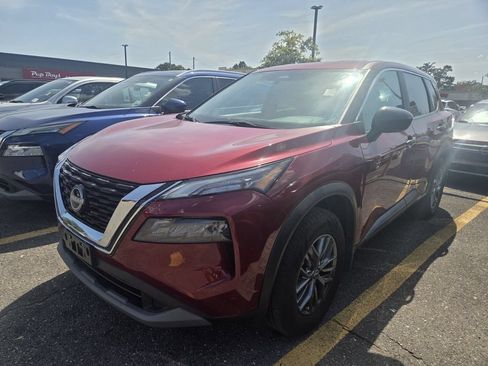 Used 2023 Nissan Rogue S AWD/4WD image 1