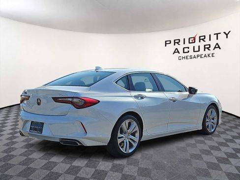 Used 2023 Acura TLX w/ Technology Package FWD image 4