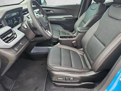 New 2027 Chevrolet Bolt RS FWD image 4