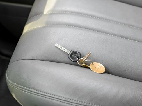 Used 2019 GMC Savana 3500 Van Cab-Chassis 2D w/ Power Convenience Package image 45