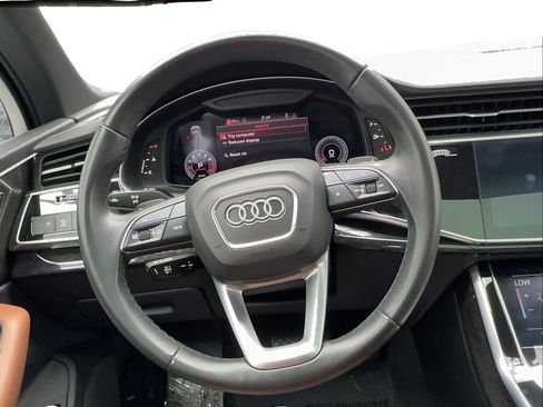 Used 2023 Audi Q7 2.0T Premium w/ Convenience Package AWD/4WD image 38