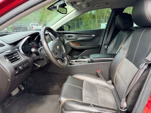 Used 2014 Chevrolet Impala LT FWD image 5