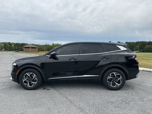 Used 2023 Kia Sportage LX FWD image 8