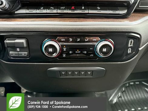 Used 2024 GMC Sierra 3500 SLE image 32