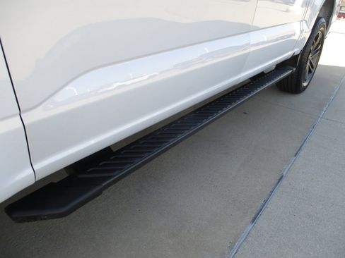 Used 2022 Ford F150 XLT w/ Equipment Group 302A High image 19