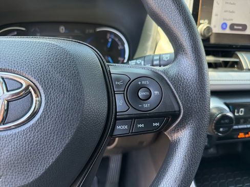 Used 2024 Toyota RAV4 XLE w/ Convenience Package AWD/4WD image 17