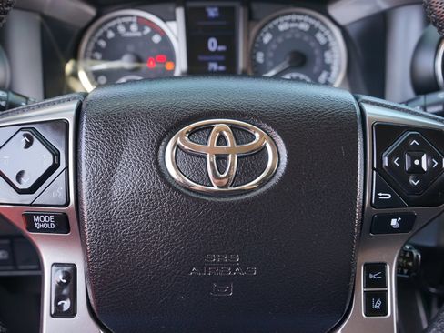 Used 2021 Toyota Tacoma SR5 w/ Technology Package AWD/4WD image 20