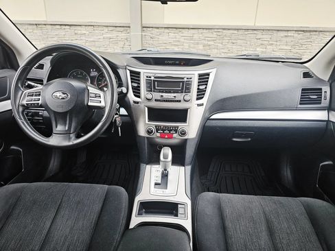 Used 2014 Subaru Outback 2.5i w/ Alloy Wheel Package AWD/4WD image 13