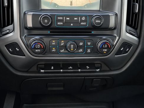 Used 2016 Chevrolet Silverado 1500 LT w/ All Star Edition AWD/4WD image 21
