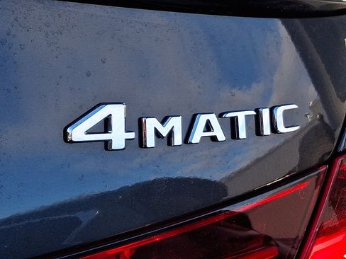 Used 2023 Mercedes-Benz C 300 4MATIC Sedan image 31