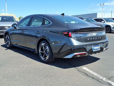 New 2026 Hyundai Sonata SEL image 3