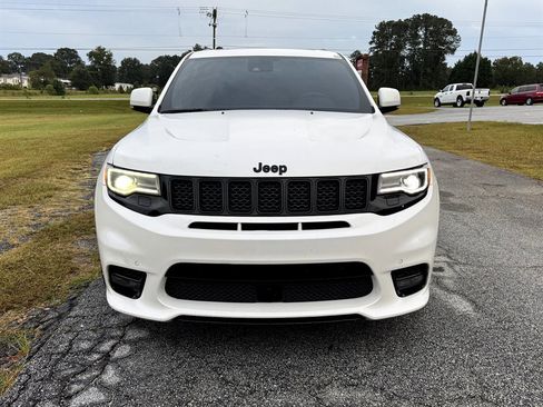 Used 2017 Jeep Grand Cherokee SRT w/ Trailer Tow Group IV image 2