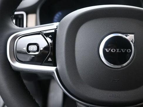Certified 2026 Volvo XC90 B6 Ultra AWD/4WD image 15