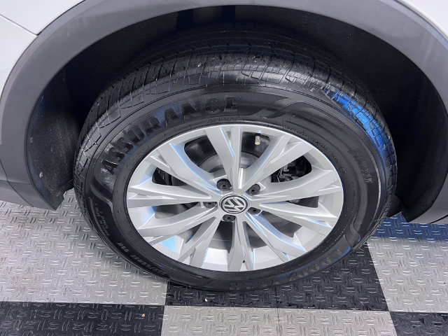 Used 2019 Volkswagen Tiguan S AWD/4WD image 14