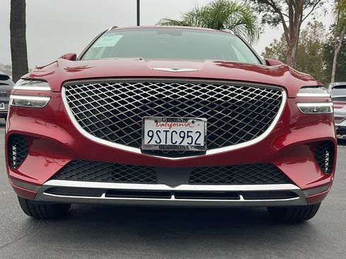 Used 2025 Genesis GV70 2.5T image 4