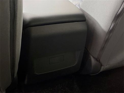 New 2026 Nissan Frontier S image 15