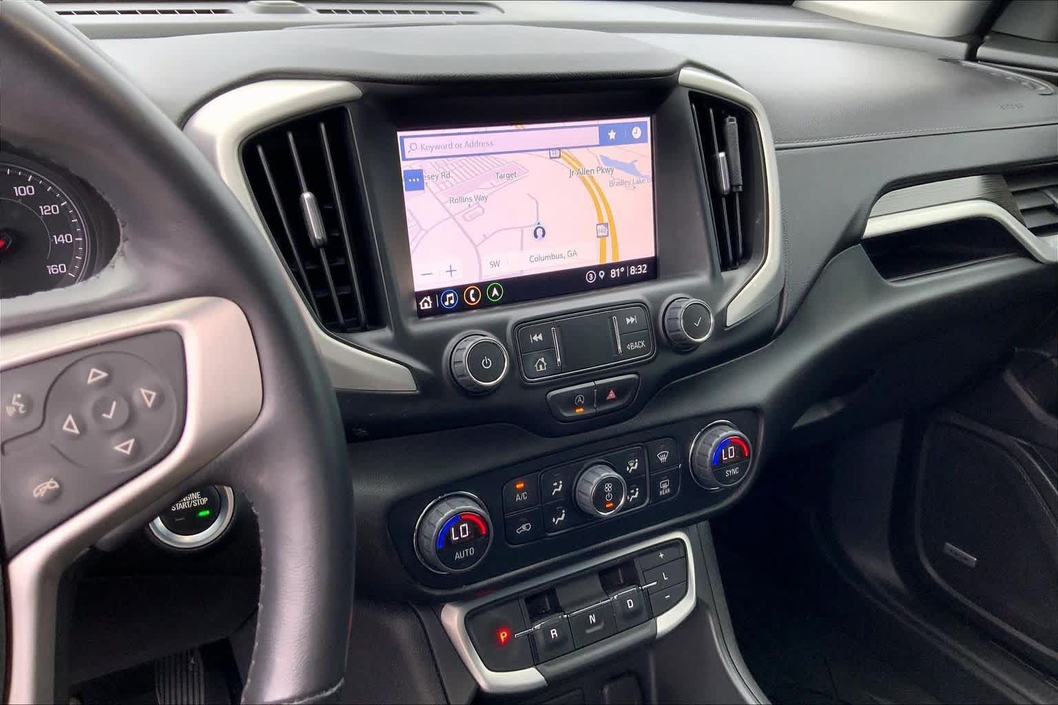 Used 2022 GMC Terrain SLT w/ Infotainment Package II FWD image 6