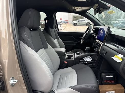 New 2026 Toyota Tacoma TRD Off-Road image 31