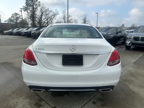 Used 2018 Mercedes-Benz C 300 Sedan image 8