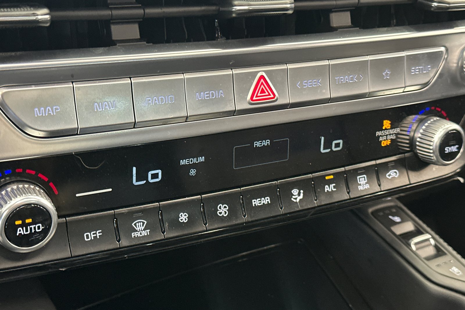 Certified 2024 Kia Telluride SX X-Pro AWD/4WD image 24