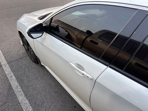 Used 2018 Honda Civic EX image 22