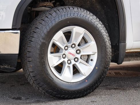 Used 2021 GMC Sierra 1500 4x4 Regular Cab w/ Sierra Value Package image 11