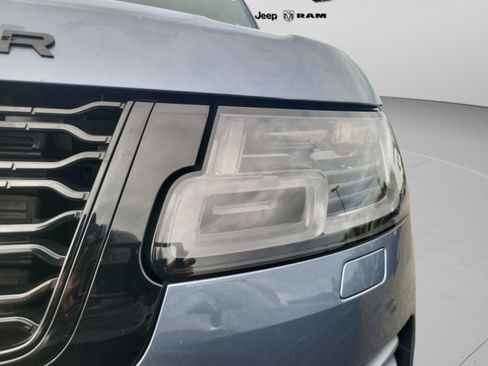 Used 2021 Land Rover Range Rover Westminster Edition image 5
