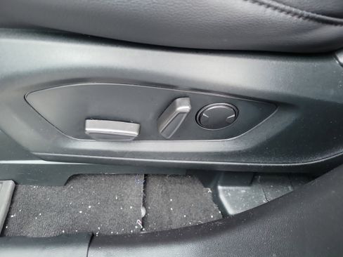 Used 2023 Ford Explorer Limited w/ Limited Technology Package image 20