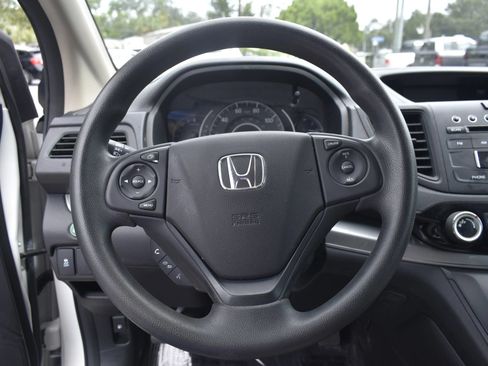 Used 2015 Honda CR-V LX image 17