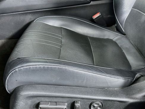 Used 2018 Honda Accord EX-L image 18
