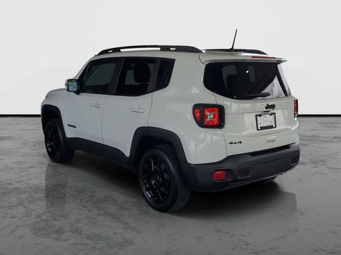 Certified 2020 Jeep Renegade Altitude AWD/4WD image 3